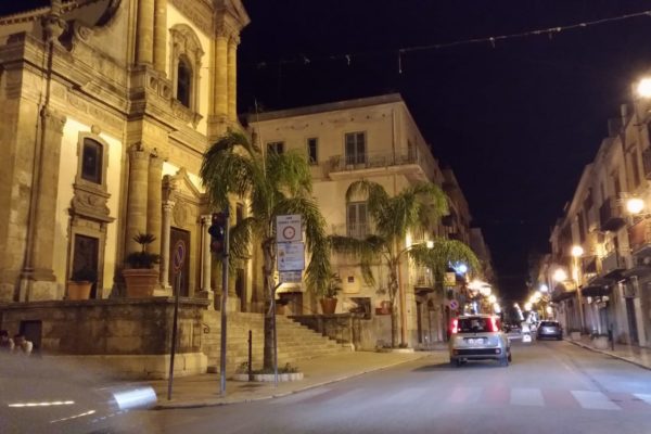 Partinico-nessuna-illuminazione-festa-agosto-Madonna-del-Ponte